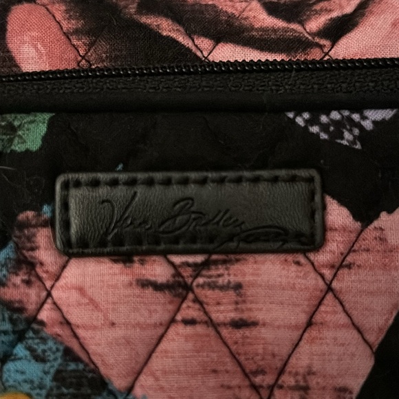 Vera bradley flower pattern purse - Picture 8 of 8